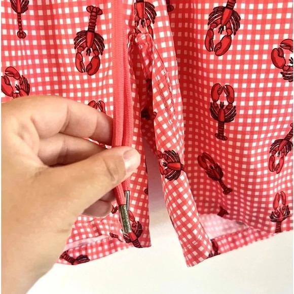 Mr. Swim Red Gingham Lobster Print Men’s 7" Inseam Swim Trunks Size Medium - Picture 3 of 12